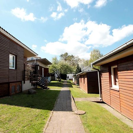 Bungalowpark Zinglingsberg By Rujana Binz Exteriör bild