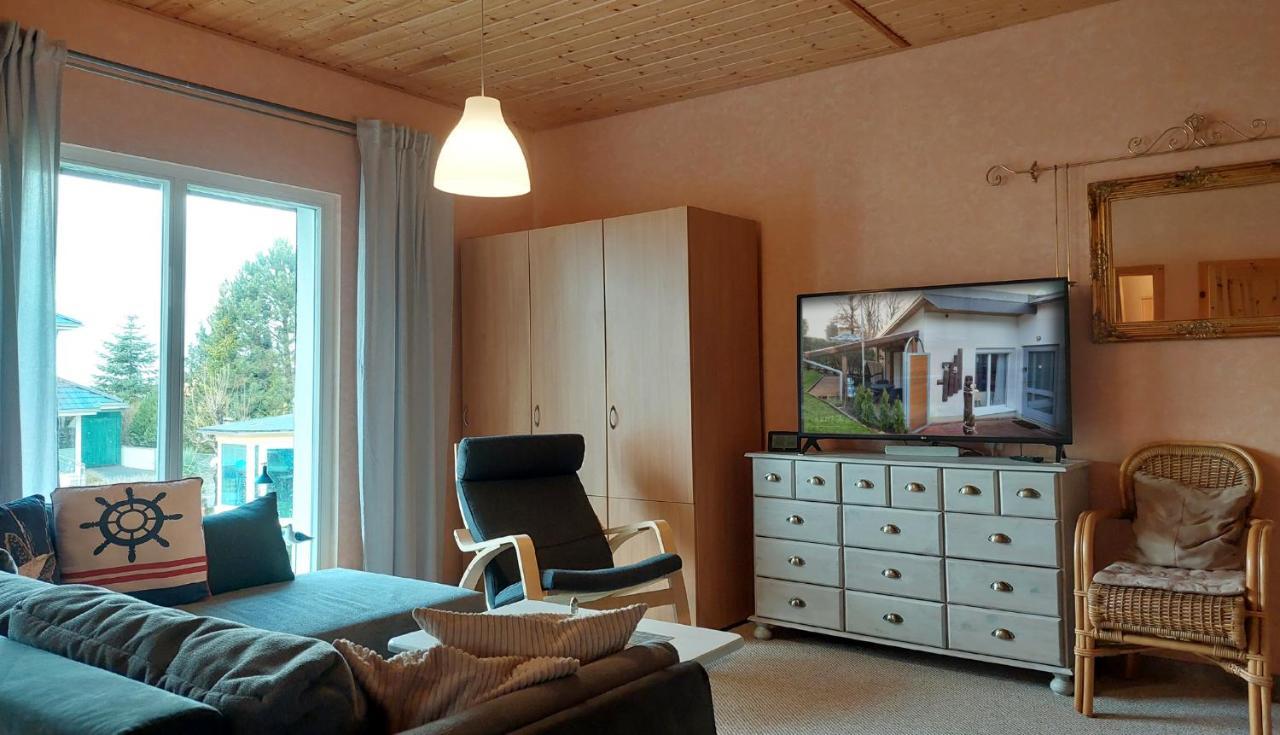 Bungalowpark Zinglingsberg By Rujana Binz Exteriör bild